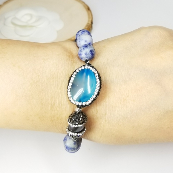 New Cat Eye Stone Blue Agate Bracelet - Picture 7 of 7